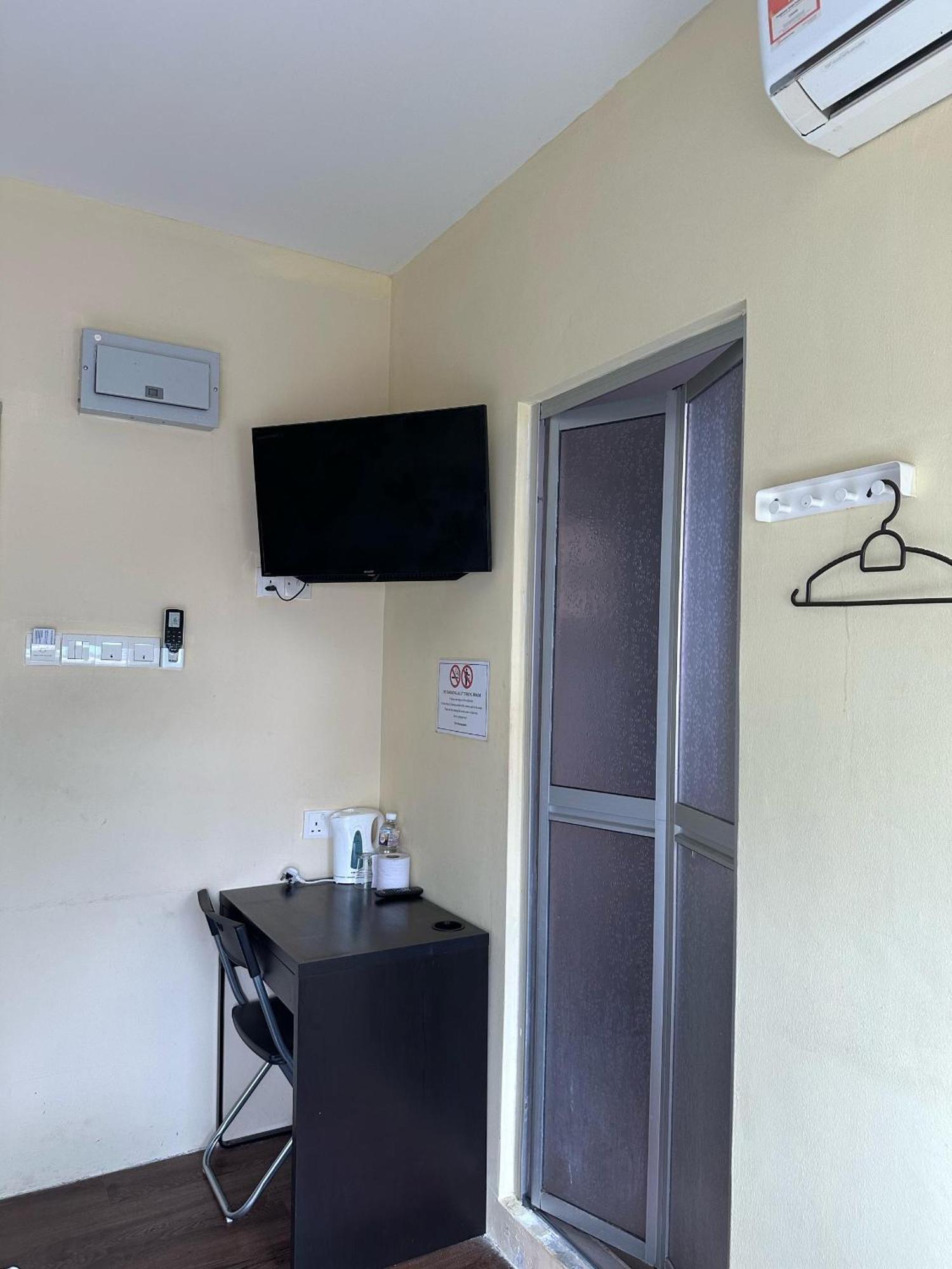 Serian Transit Inn Εξωτερικό φωτογραφία
